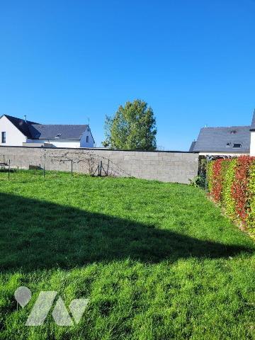 Maison à vendre à Pleurtuit (35730) en Ille-et-Vilaine (35)

À Pleurtuit, maison de plain pie...