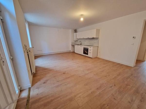 4 DE CHARME DE 75 m² - TERRASSE 20 m² & PARKING - CENTRE-VILLE, CLERMONT FERRAND 63000