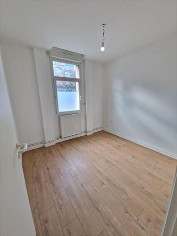 4 DE CHARME DE 75 m² - TERRASSE 20 m² & PARKING - CENTRE-VILLE, CLERMONT FERRAND 63000