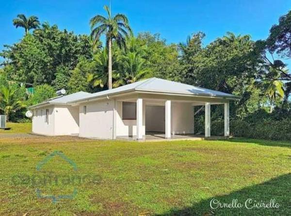 Maison à vendre 0 pièces LAMENTIN (971)