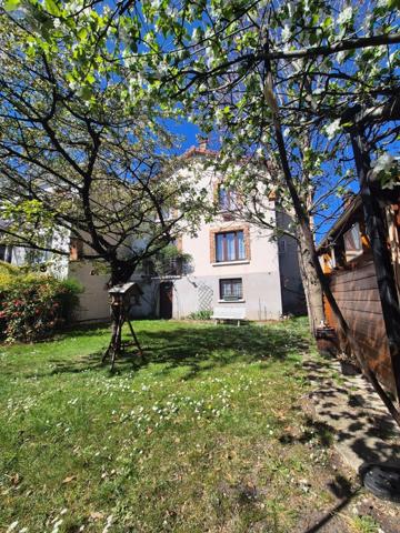 Propriete à vendre à Bois-Colombes dans les Hauts-de-Seine (92270), ref :