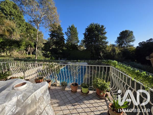 Maison à vendre 9 pièces 295 m² Vence