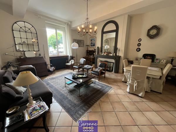 Maison 7 pièce(s) 5 chambre(s) 240 m²