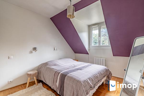 Charmante Maison de 136 m² dans quartier "LA CROIX BUARD "