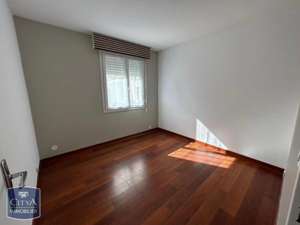 Appartement à louer 4 pièces 77.45m²