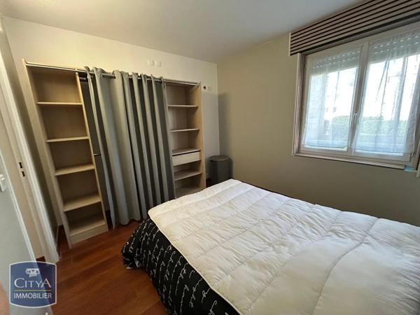 Appartement à louer 4 pièces 77.45m²