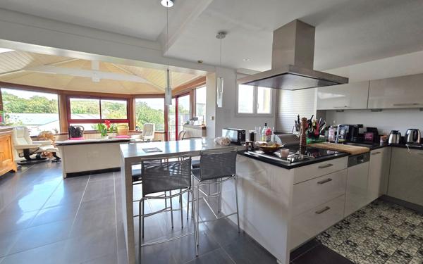 Maison à vendre    5 pièces •  Guipavas