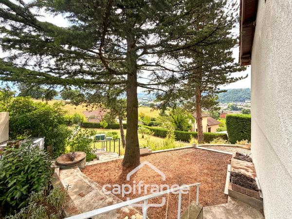 Maison à vendre Sur les hauteurs de Givors avec une Vue panoramique sur le Rhône