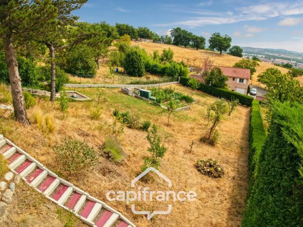 Maison à vendre Sur les hauteurs de Givors avec une Vue panoramique sur le Rhône