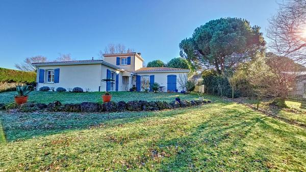 Maison Etaules 6 pièce(s) 133 m2