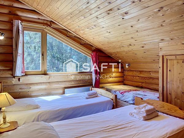 Authentique chalet en rondins, havre de paix, proche des pistes