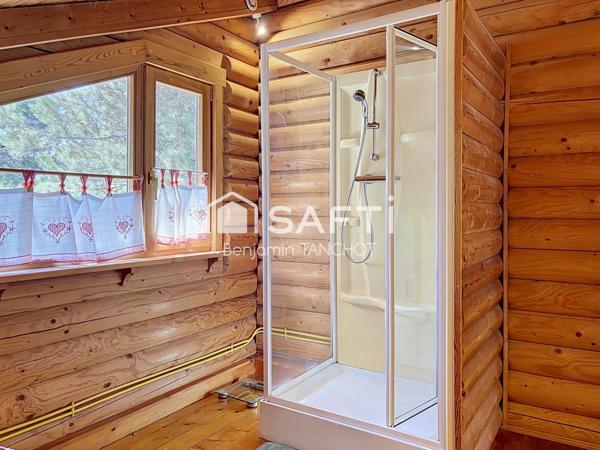 Authentique chalet en rondins, havre de paix, proche des pistes