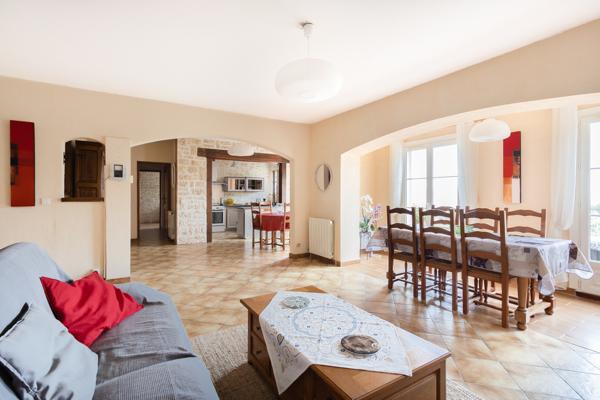 Maison sur 2 niveaux avec vue imprenable