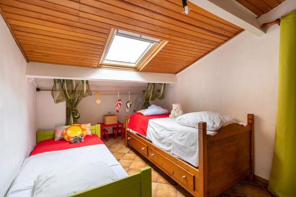 Maison sur 2 niveaux avec vue imprenable