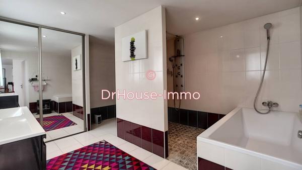 Loft / Atelier à vendre 7 pièces de 315 m²