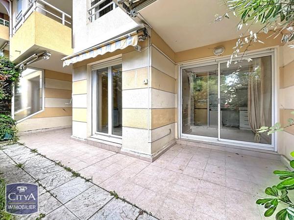 Appartement à vendre 2 pièces 37m² Fréjus (83600)