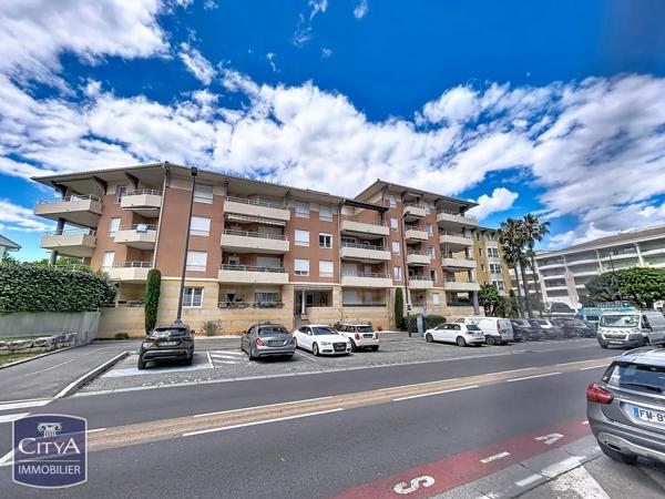 Appartement à vendre 2 pièces 37m² Fréjus (83600)