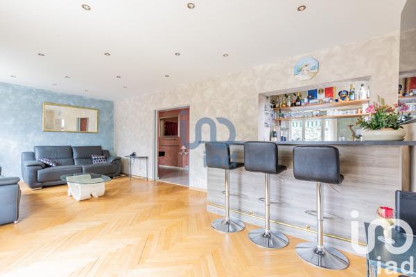 Maison à vendre 10 pièces 183 m² L'Haÿ-les-Roses