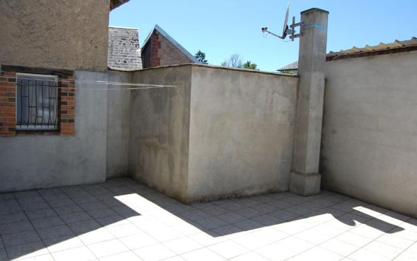 Appartement à louer    2 pièces •  Saint-Satur