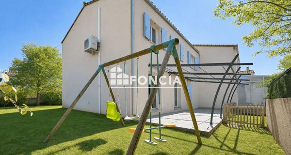 À vendre Maison 5 pièces 95.5 m² - Rodilhan 30230
