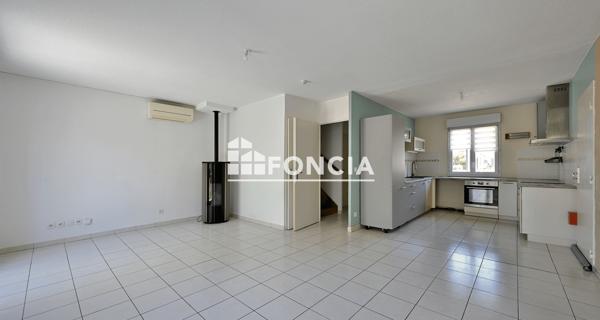 À vendre Maison 5 pièces 95.5 m² - Rodilhan 30230