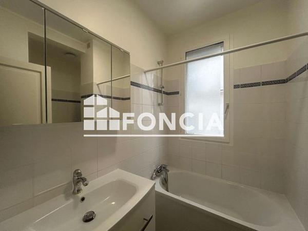 Location Appartement 2 pièces 35.5 m² - 47 BOULEVARD SAINT MARCEL Paris 75013