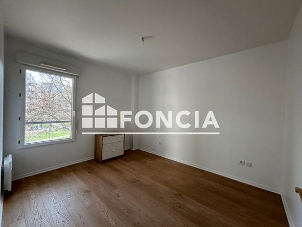 Location Appartement 2 pièces 41.4 m² - GARDEN WAY Asnieres-sur-seine 92600