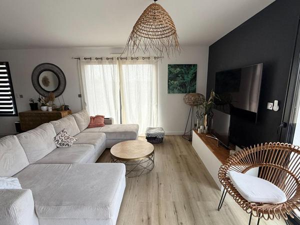 MAISON CENTRE VILLE 3CH PISCINE GARAGE 800M² DE TERRAIN