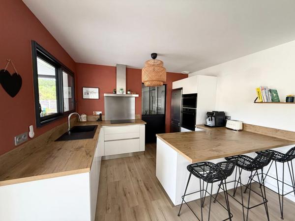 MAISON CENTRE VILLE 3CH PISCINE GARAGE 800M² DE TERRAIN