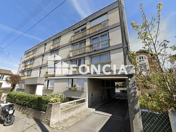 Location Studio 24.62 m² - 24 RUE DE CHEVREUL Argenteuil 95100