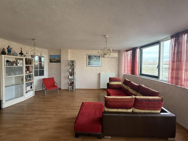 Issoire (63500) Issoire – T3 spacieux de 84 m² avec loggias, garage et cave, proche commerces