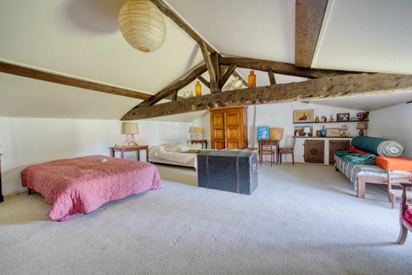 Maison
         5 pièces
        - 185 m² Exclusivité