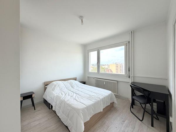 Appartement 3 pièces  2 chambres  Secteur La Rivière  61 000 
