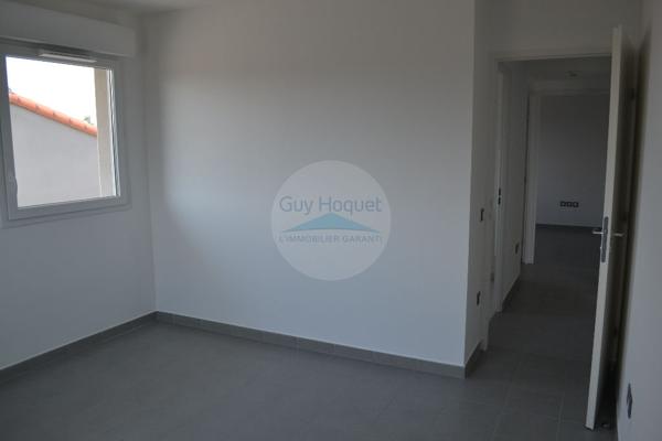 PEZILLA LA RIVIERE : appartement T3 66M2 Terrasse dernier étage en location