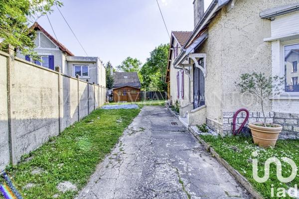 Maison à vendre 6 pièces 124 m² Saint-Pierre-lès-Nemours