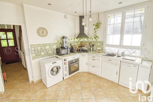 Maison à vendre 6 pièces 124 m² Saint-Pierre-lès-Nemours