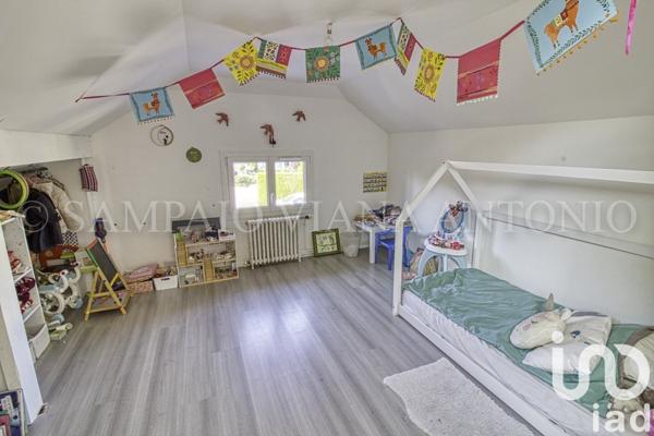 Maison à vendre 6 pièces 124 m² Saint-Pierre-lès-Nemours