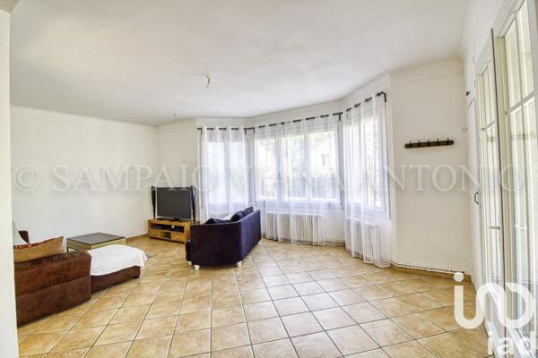 Maison à vendre 6 pièces 124 m² Saint-Pierre-lès-Nemours