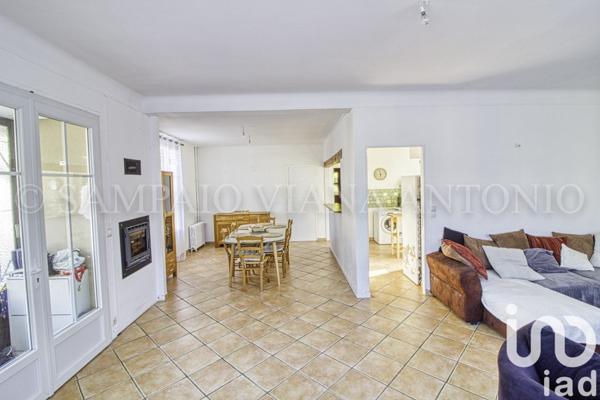 Maison à vendre 6 pièces 124 m² Saint-Pierre-lès-Nemours