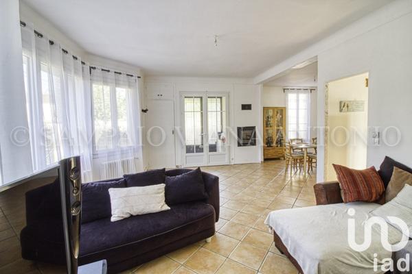 Maison à vendre 6 pièces 124 m² Saint-Pierre-lès-Nemours