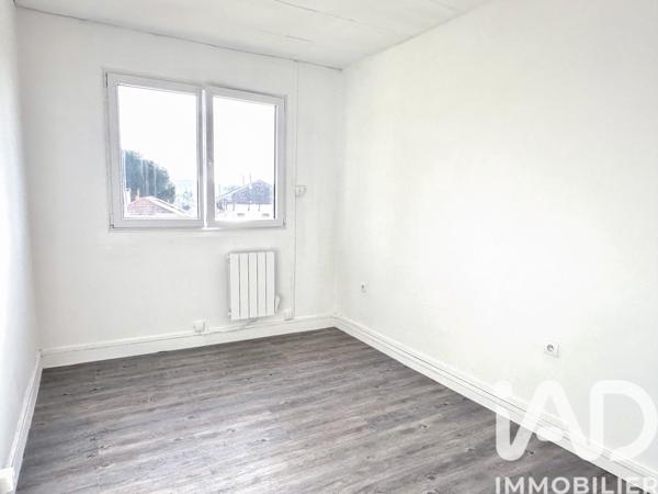 Appartement à vendre 4 pièces 57 m² Bagnols-sur-Cèze