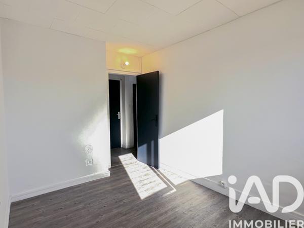 Appartement à vendre 4 pièces 57 m² Bagnols-sur-Cèze