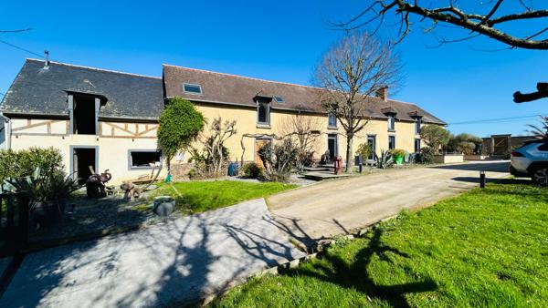 Maison en pierre de 6 pièces à vendre à Mordelles, exposée plein sud