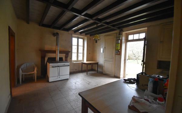 Maison à vendre    3 pièces • 80 m2 Léré