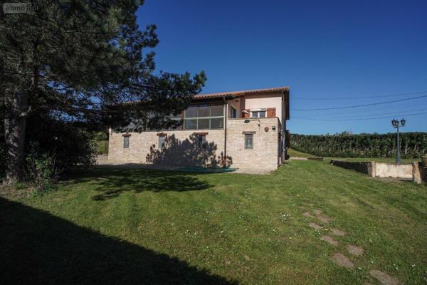 Maison individuelle à vendre à Solutré-Pouilly en Saône-et-Loire (71960), ref : 13779/989