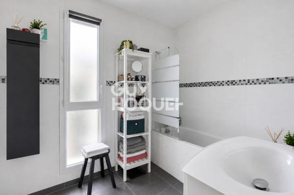 BALCON - 3 CHAMBRES - DERNIER ETAGE - GARAGE