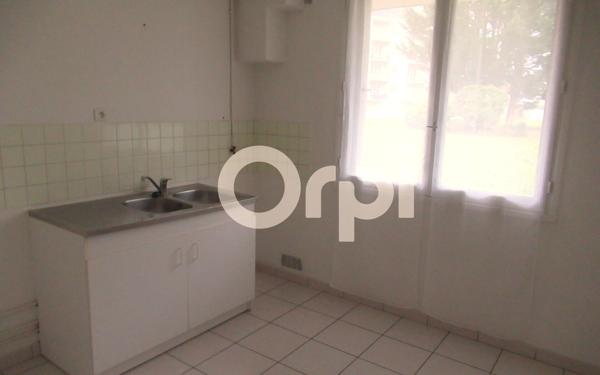 Appartement à vendre    1 pièce • 30 m2 Soissons