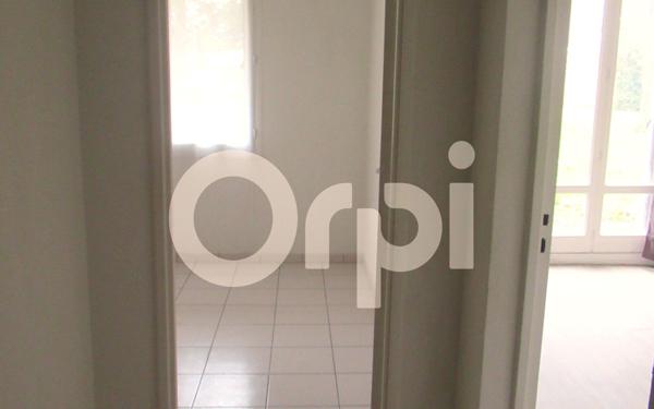 Appartement à vendre    1 pièce • 30 m2 Soissons