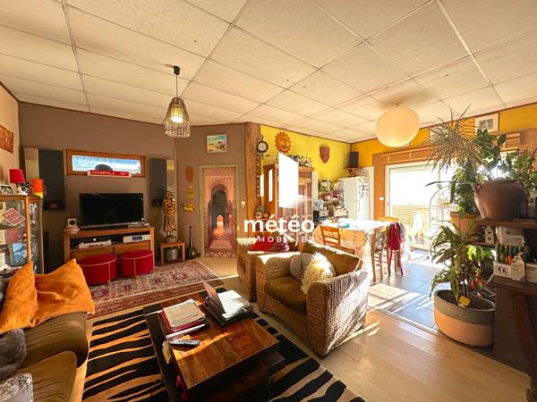 Local commercial avec habitation et stockage – Longeville sur Mer