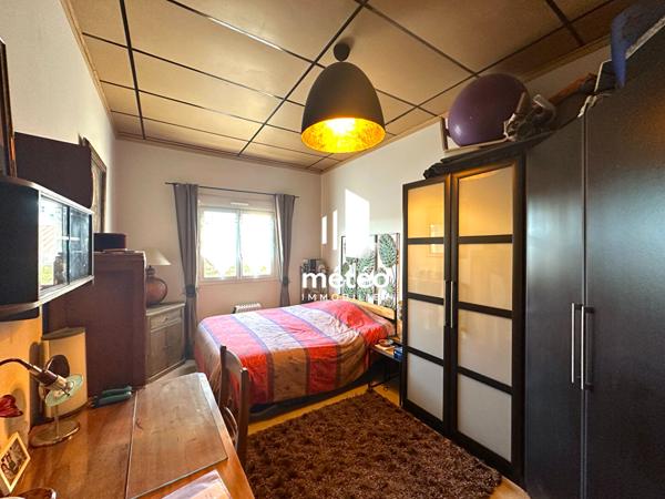 Local commercial avec habitation et stockage – Longeville sur Mer